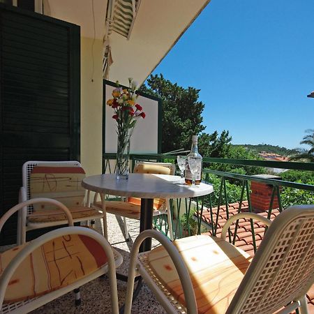 Apartments Ribarevic Makarska Room photo